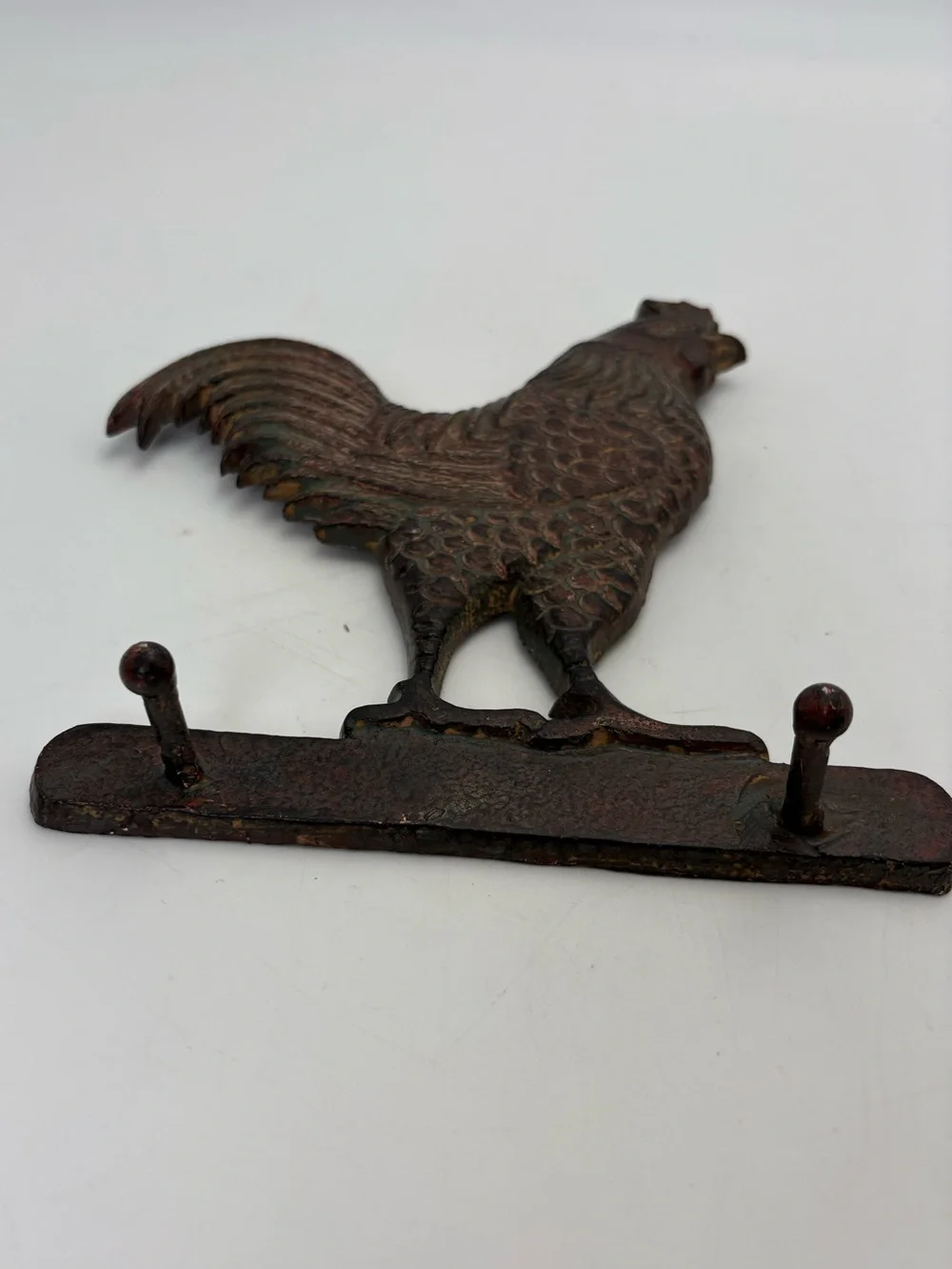 Rustic Iron Rooster Wall Hook - Brown Metal Home Decor